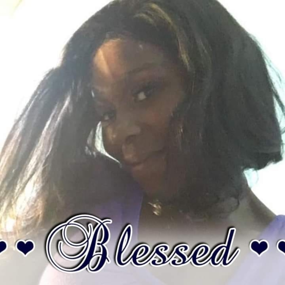 Meet your Posher, Lexx